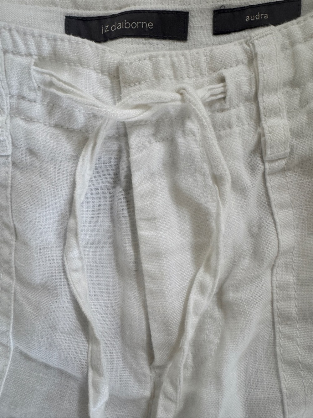 Liz Claiborne 100% Linen White Crop Pants - Size 6 or Medium - Picture 6 of 11